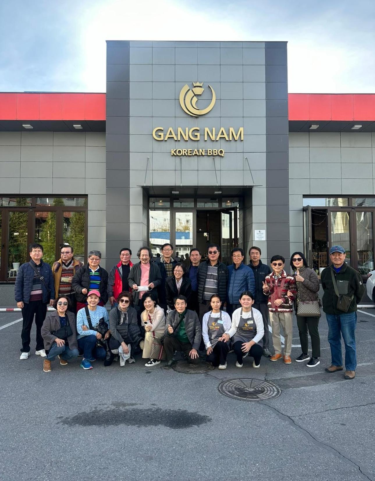 Golden Dragon Hotel Бишкек Екстериор снимка
