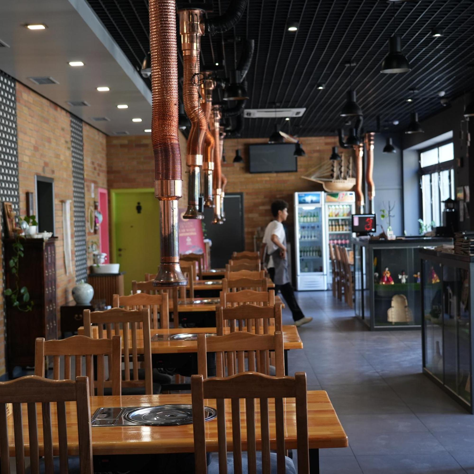 Golden Dragon Hotel Бишкек Екстериор снимка