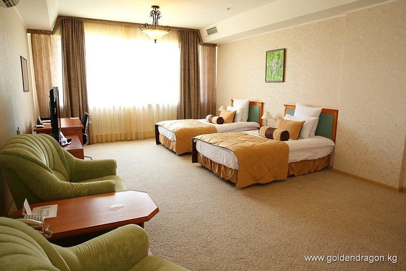 Golden Dragon Hotel Бишкек Екстериор снимка