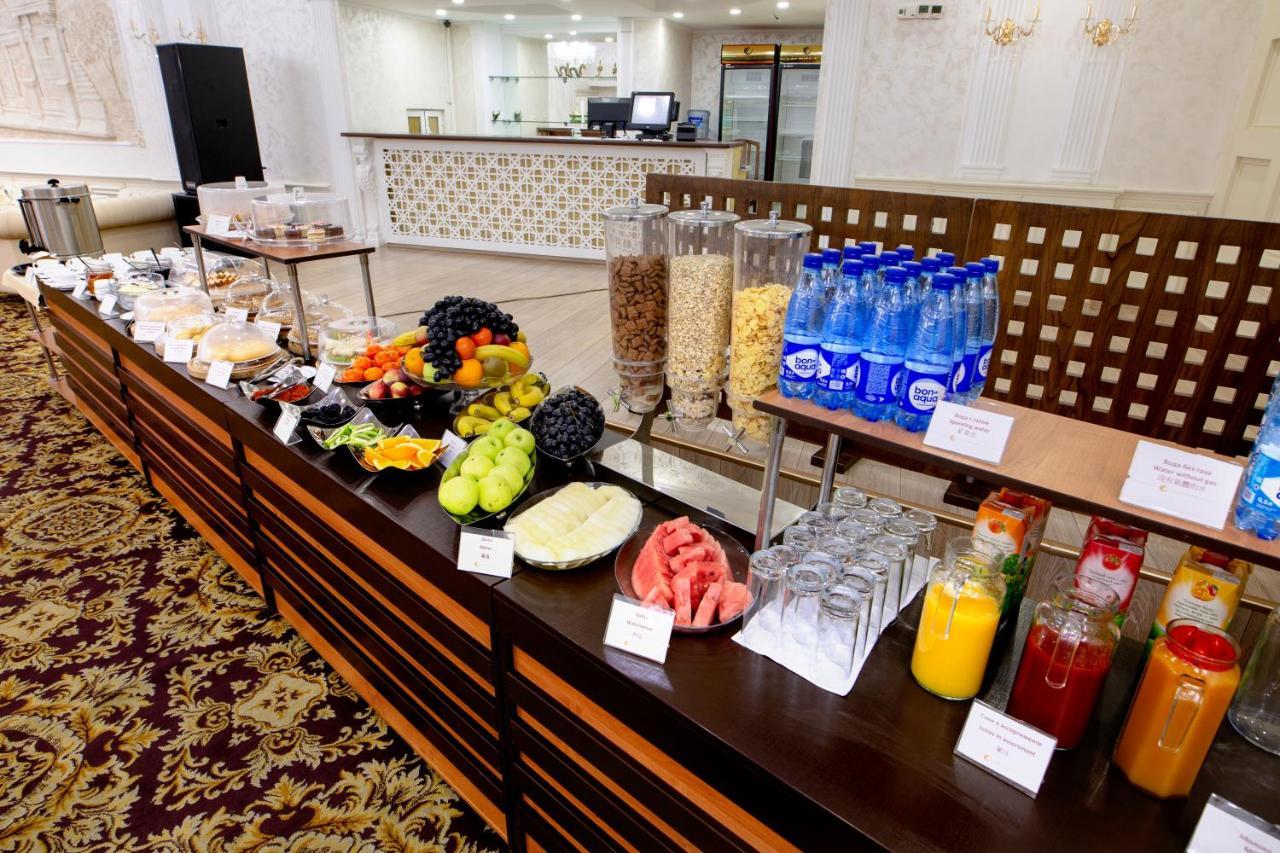 Golden Dragon Hotel Бишкек Екстериор снимка
